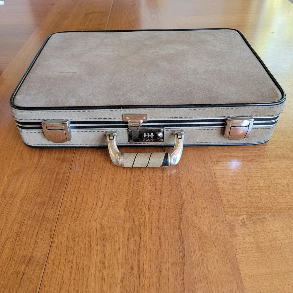 Platt vintage briefcase